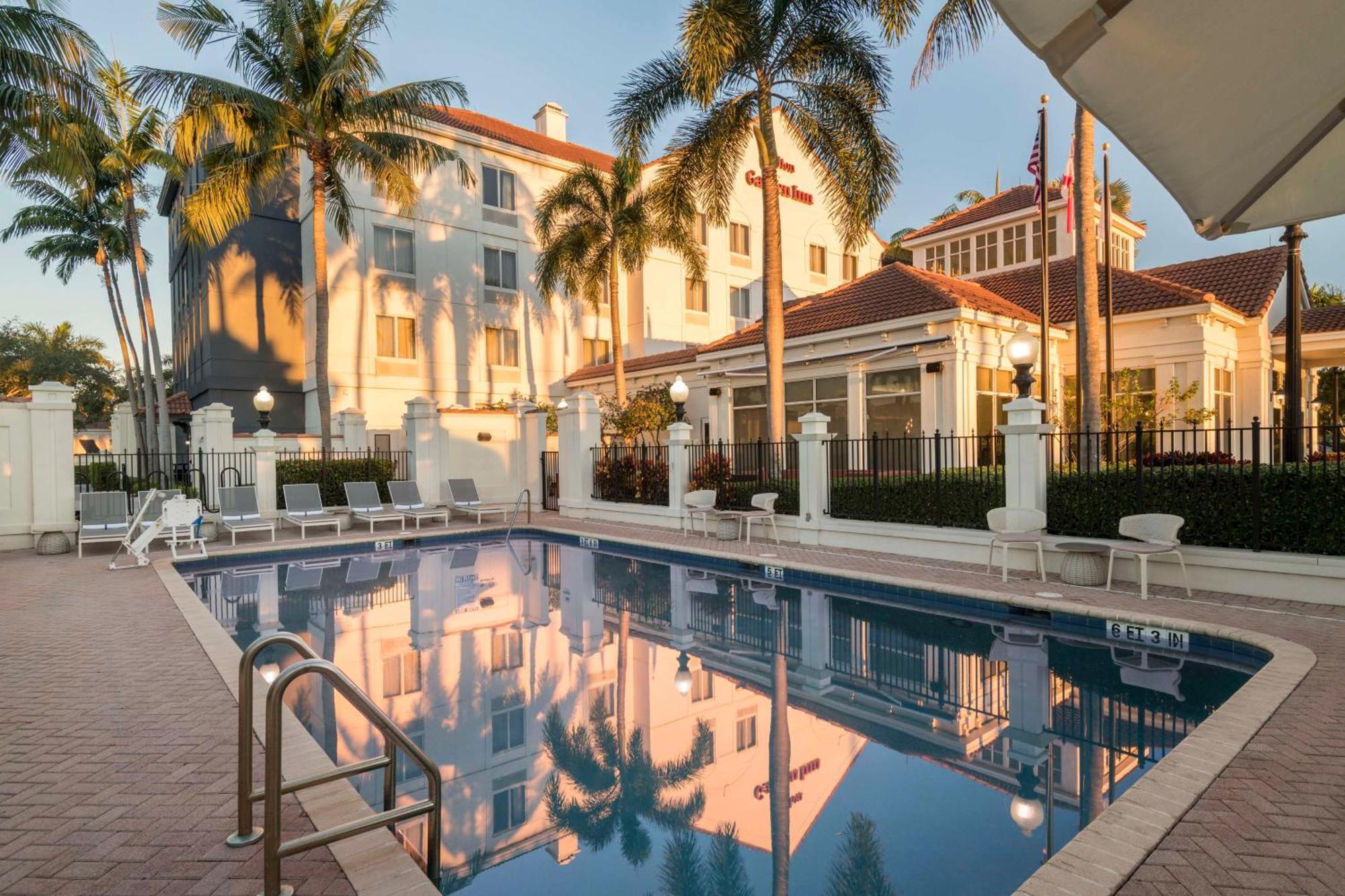 Hilton Garden Inn Boca Raton Exteriör bild